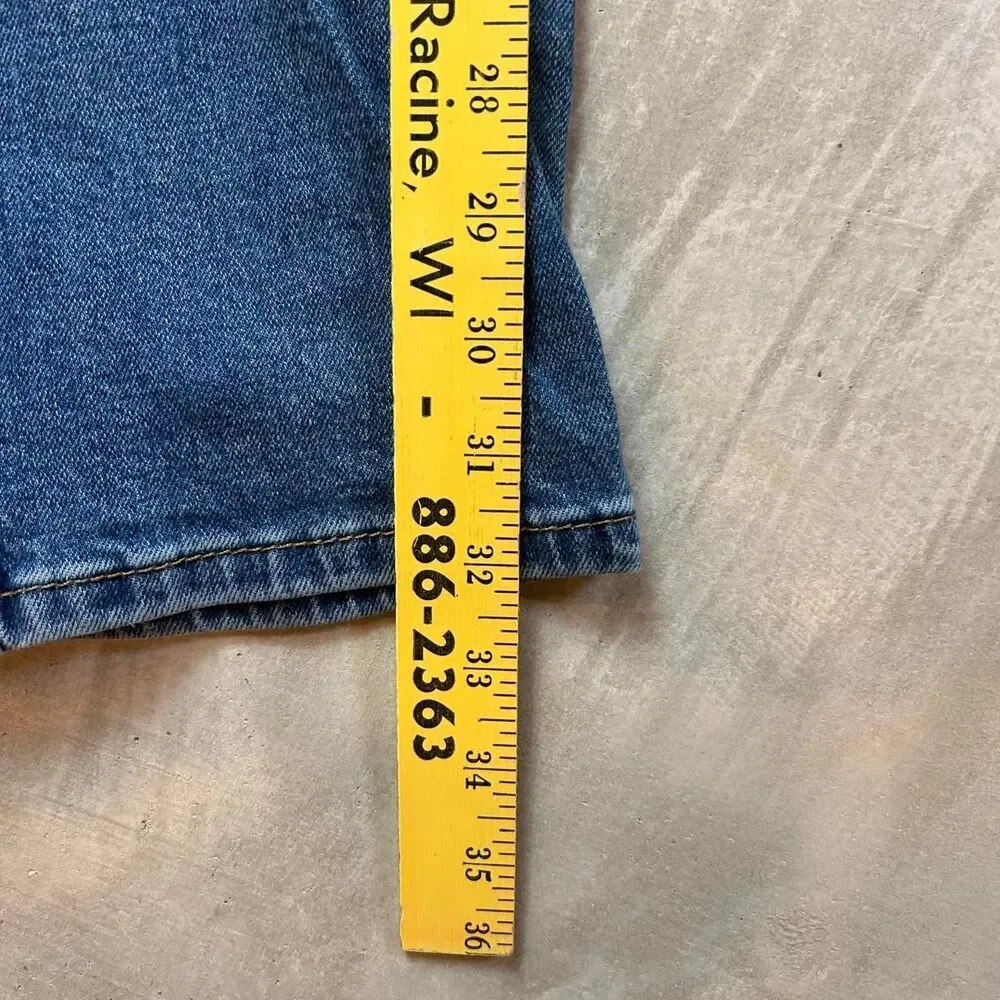 Levi-s Men's Blue and Navy Jeans